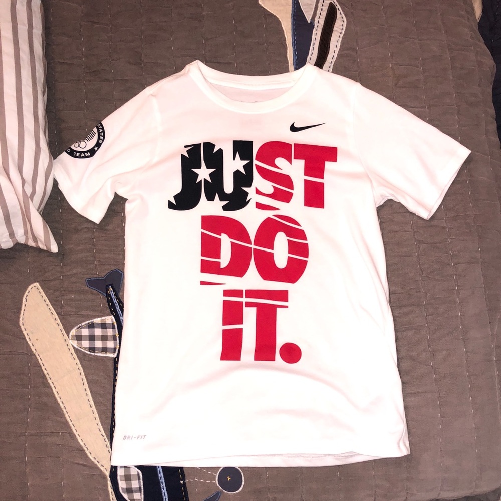 Kids Nike Shirt